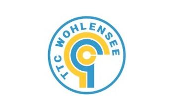 Das Logo eines Tischtennisvereins in Burgdorf (3400, Kanton Bern) zeigt ein rundes Emblem mit farbigen Formen und Schriftzug auf hellem Hintergrund.