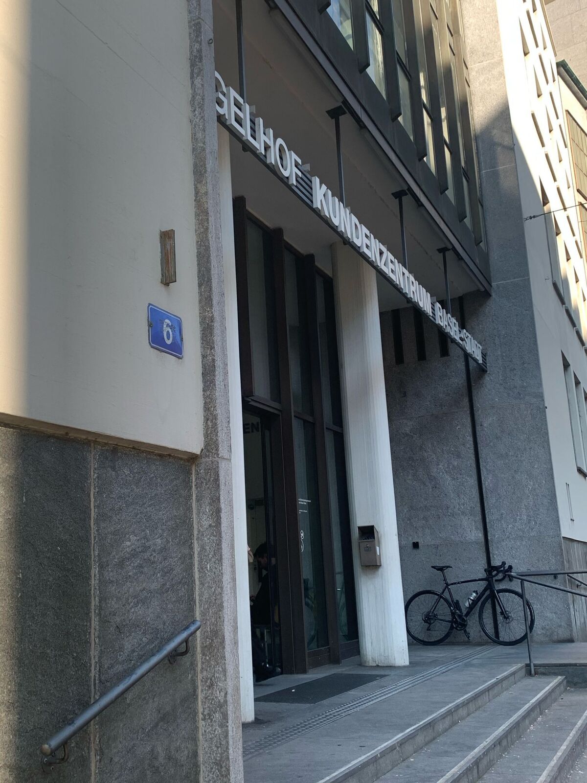 Einwohneramt Spiegelgasse 6, 4051 Basel